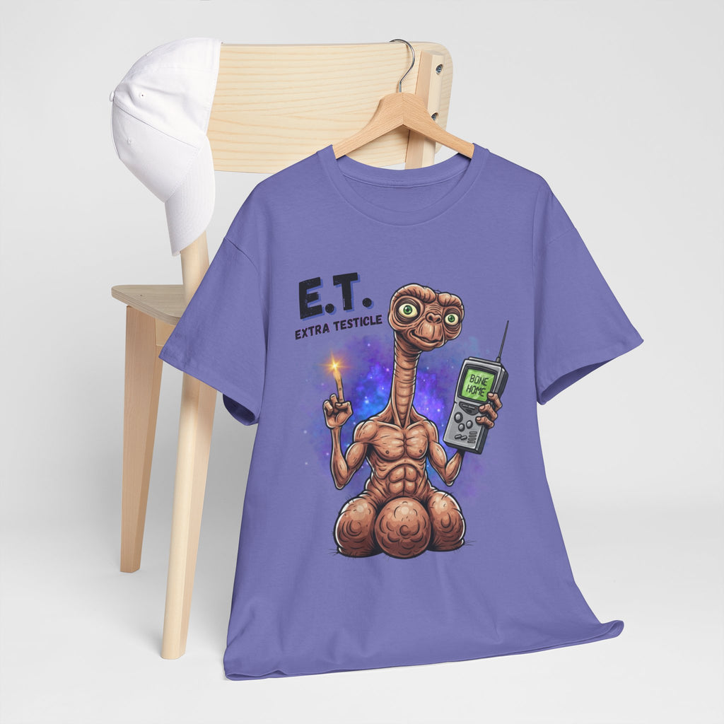 Retro Nostalgic Alien Illustration Tee | Sci-Fi Space Shirt