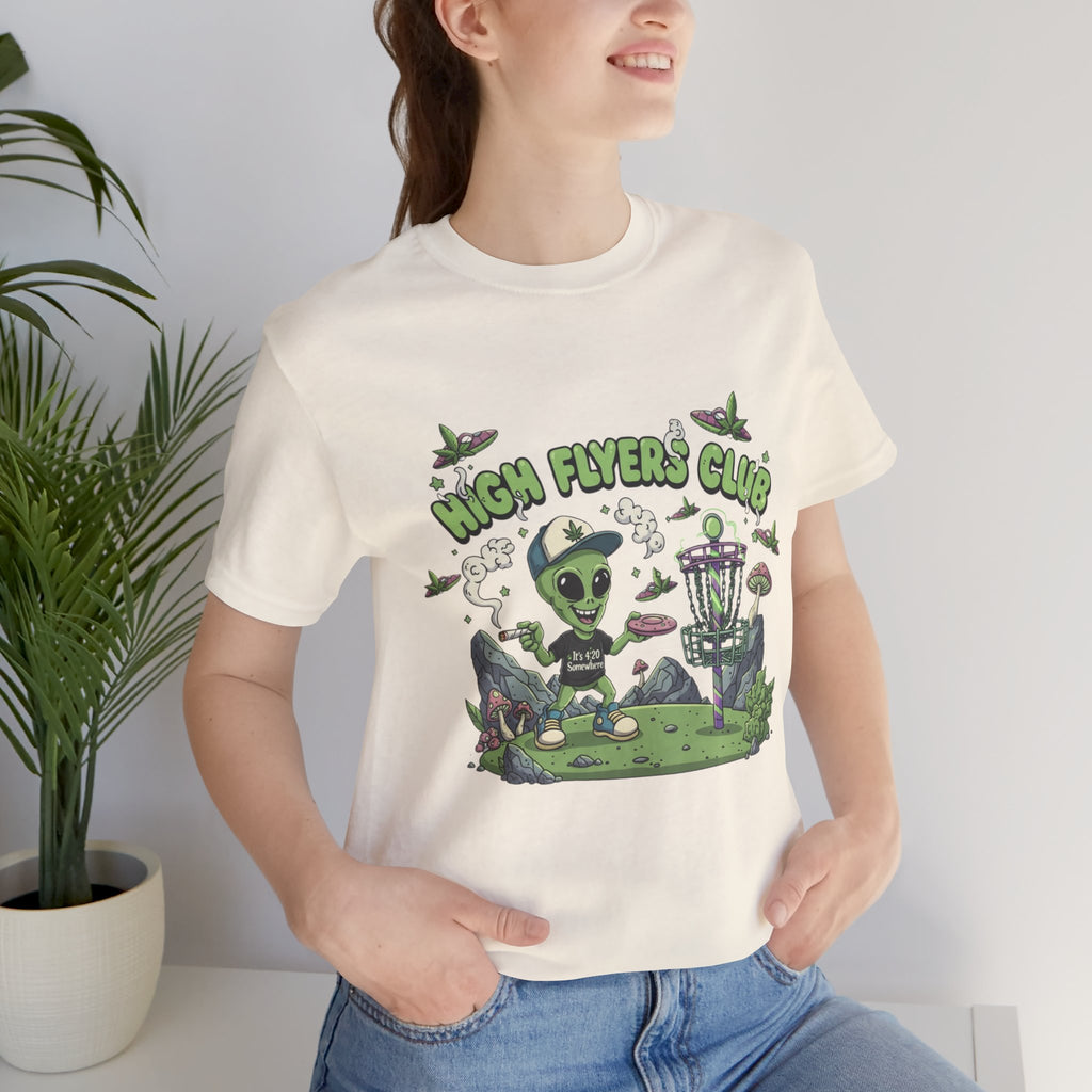 Stoner Alien High Flyers Disc Golf Tee, Funny Unique Space Tee, Cool Graphic Tee for Disc Golf Lovers, Gift for Sport Enthusiasts, Unique